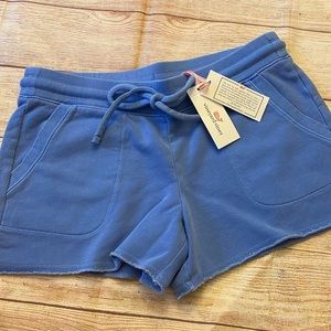 NWT Women’s Vineyard Vines 3” inseam, Size S